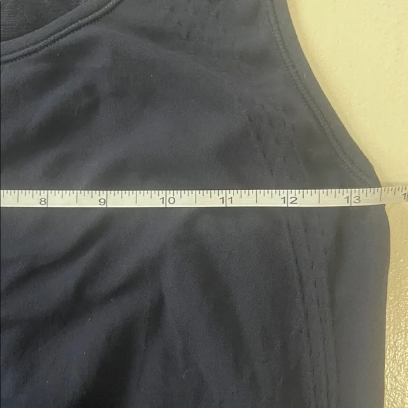 Athleta Navy Blue Speedlight Seamless Tank Top - Picture 8 of 10